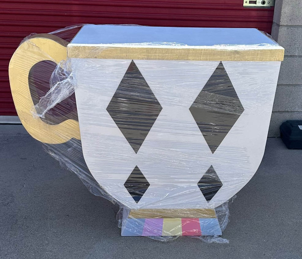 Diamond Tea Cup Table