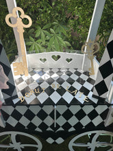 Load image into Gallery viewer, Diamond Candy Cart
